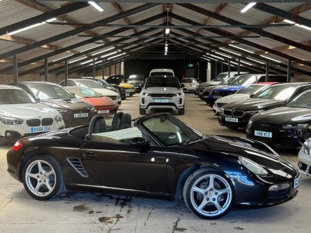 PORSCHE